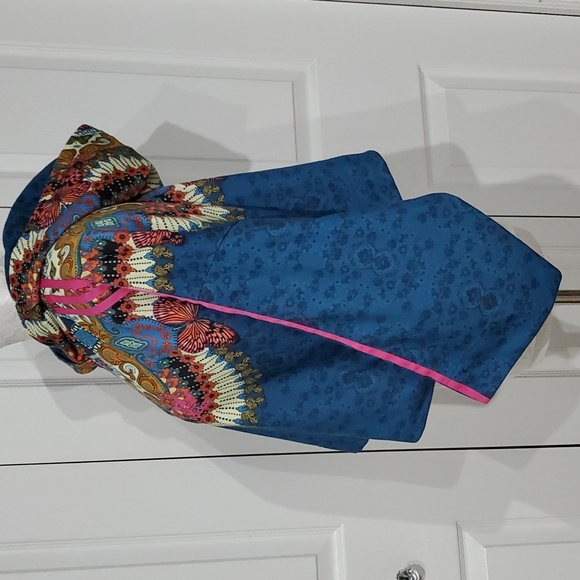 adidas Borabomix Crop Hoodie collab w/ Brazilian label The FARM Co., Small - Picture 11 of 11